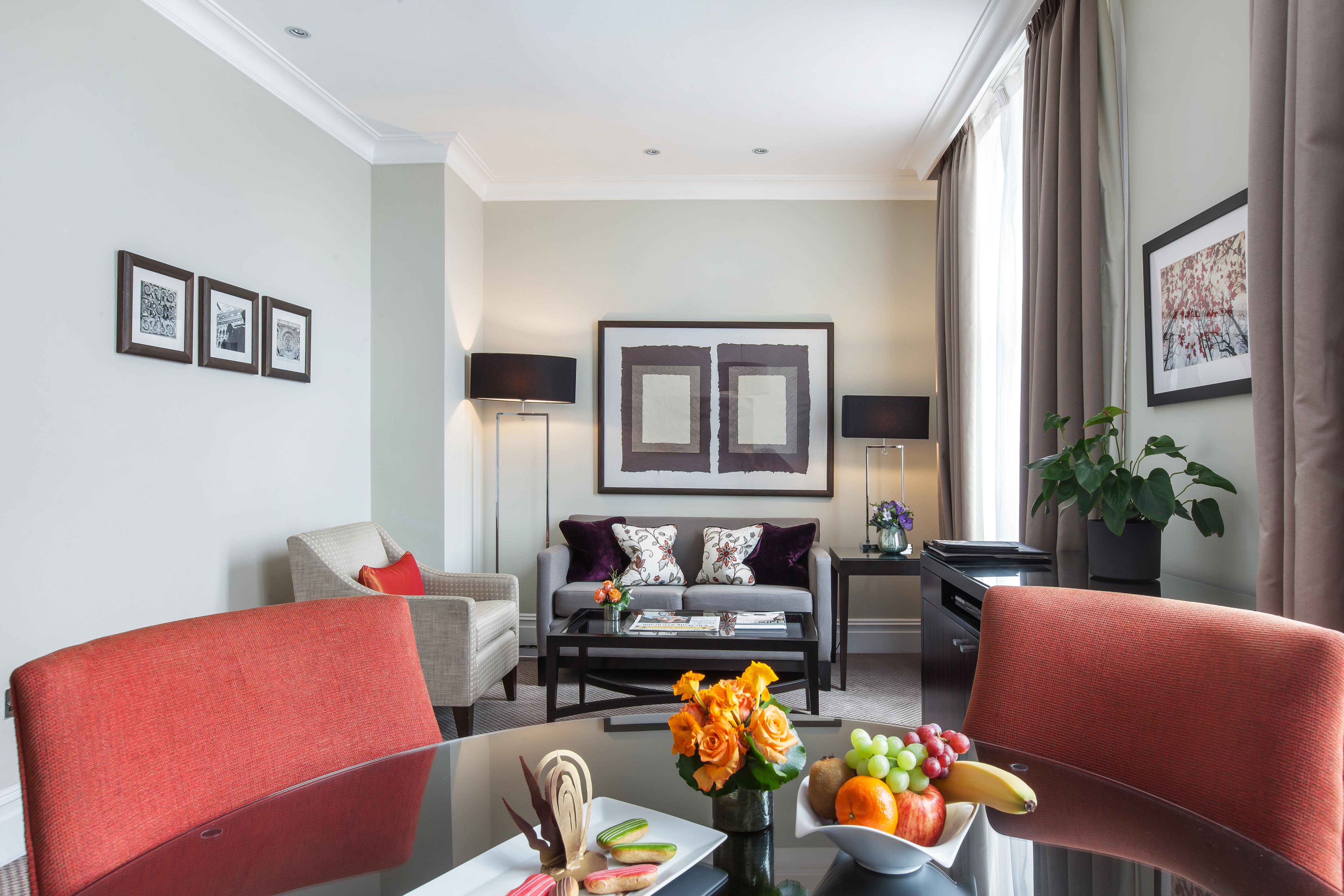 Taj 51 Buckingham Gate Suites And Residences London Exterior photo